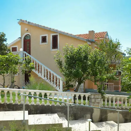 Apartamento Mara-1 By Interhome Anić