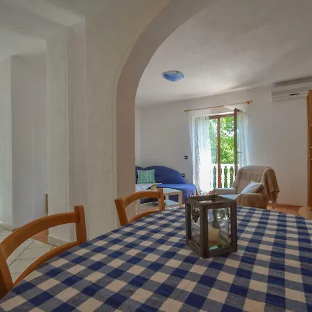 Mara-1 By Interhome Anic