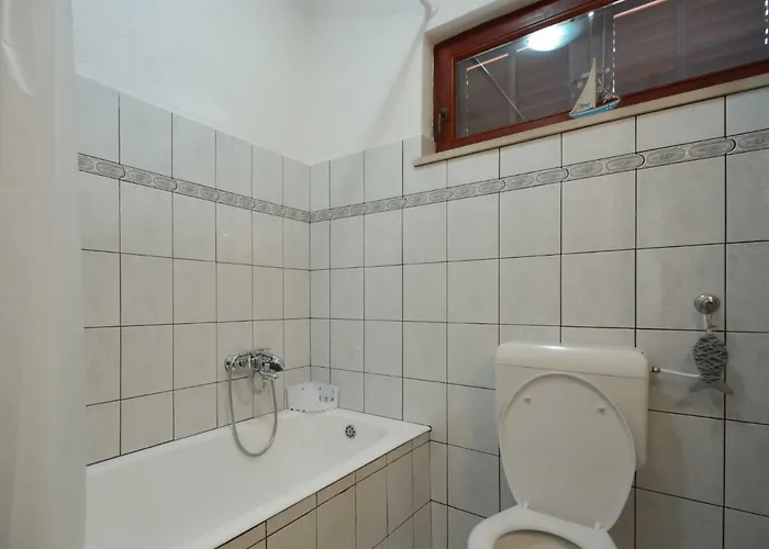 Mara-1 By Interhome * Anić